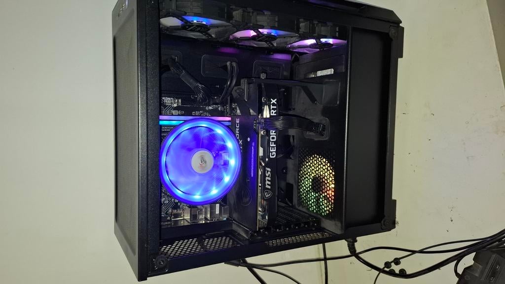 EXTREMEGAMER Master V13, Computers en Software, Desktop Pc's, Zo goed als nieuw, 4 Ghz of meer, HDD, SSD, 16 GB, Met videokaart