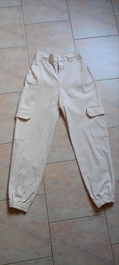 Cargobroek, Maat 38/40 (M), Verzenden, Beige, Bershka