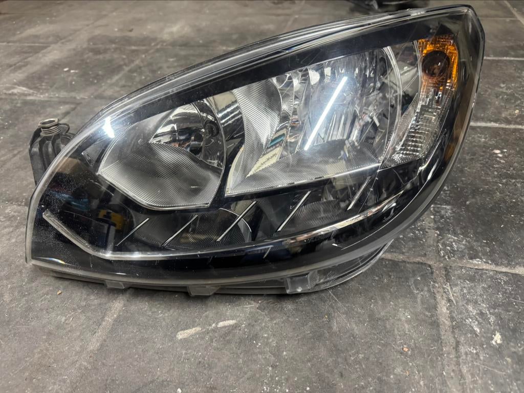 Phare skoda citigo, Autos : Pièces & Accessoires, Éclairage, Enlèvement, Skoda