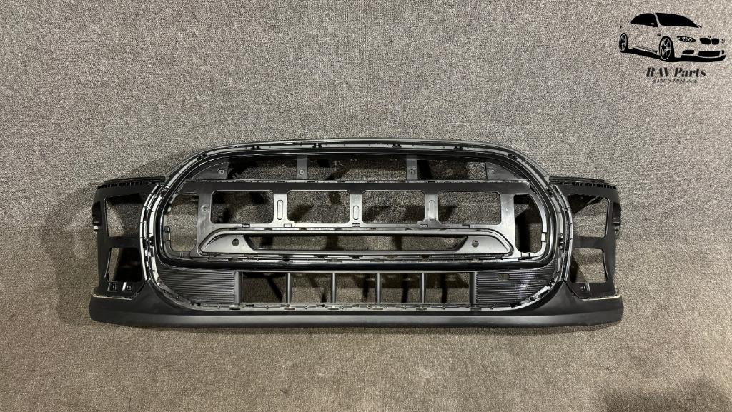Mini F55 F56 F57 Facelift Carrier Facing Voorbumper 9450543, Gebruikt, Voor, Ophalen of Verzenden, Mini