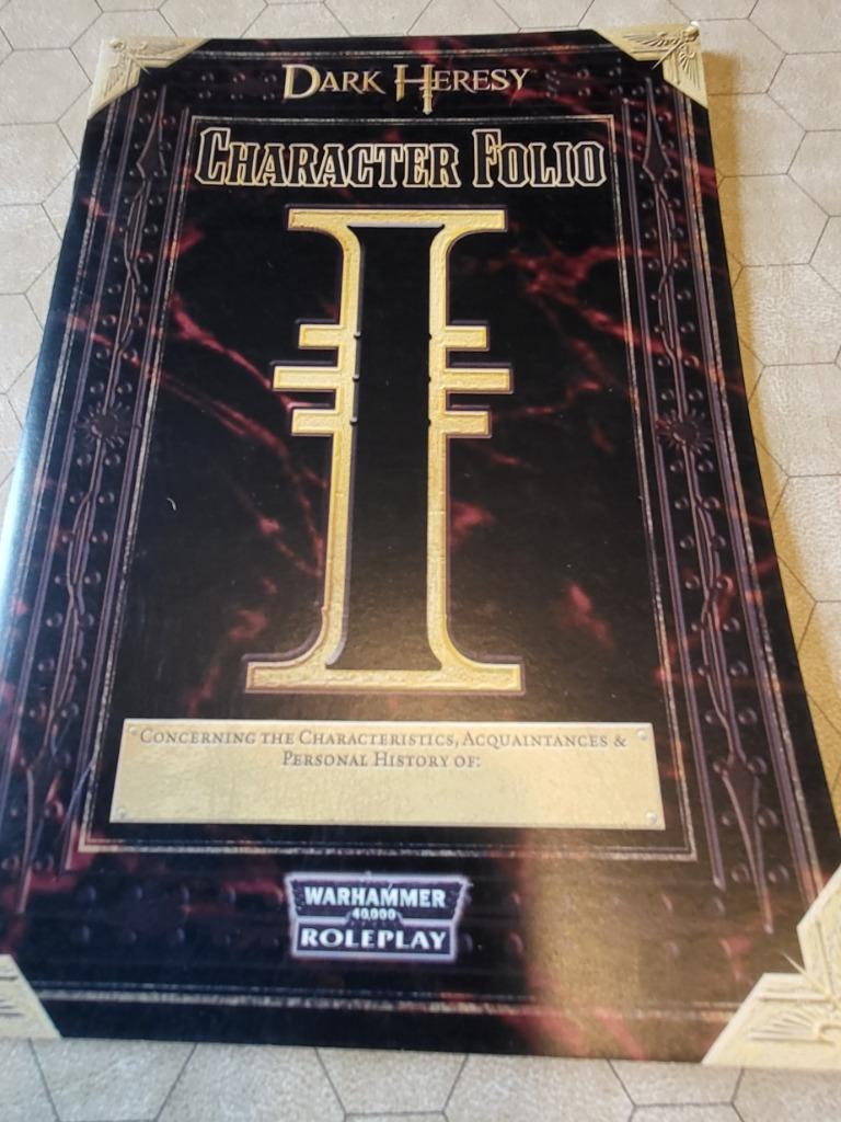 Dark Heresy Character Folio Warhammer 40K rpg, Vijf spelers of meer, Ophalen of Verzenden, Zo goed als nieuw, Fantasy Flight Games