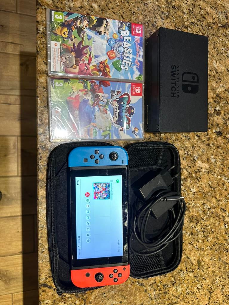 Nintendo switch console, Games en Spelcomputers, Ophalen of Verzenden, Gebruikt