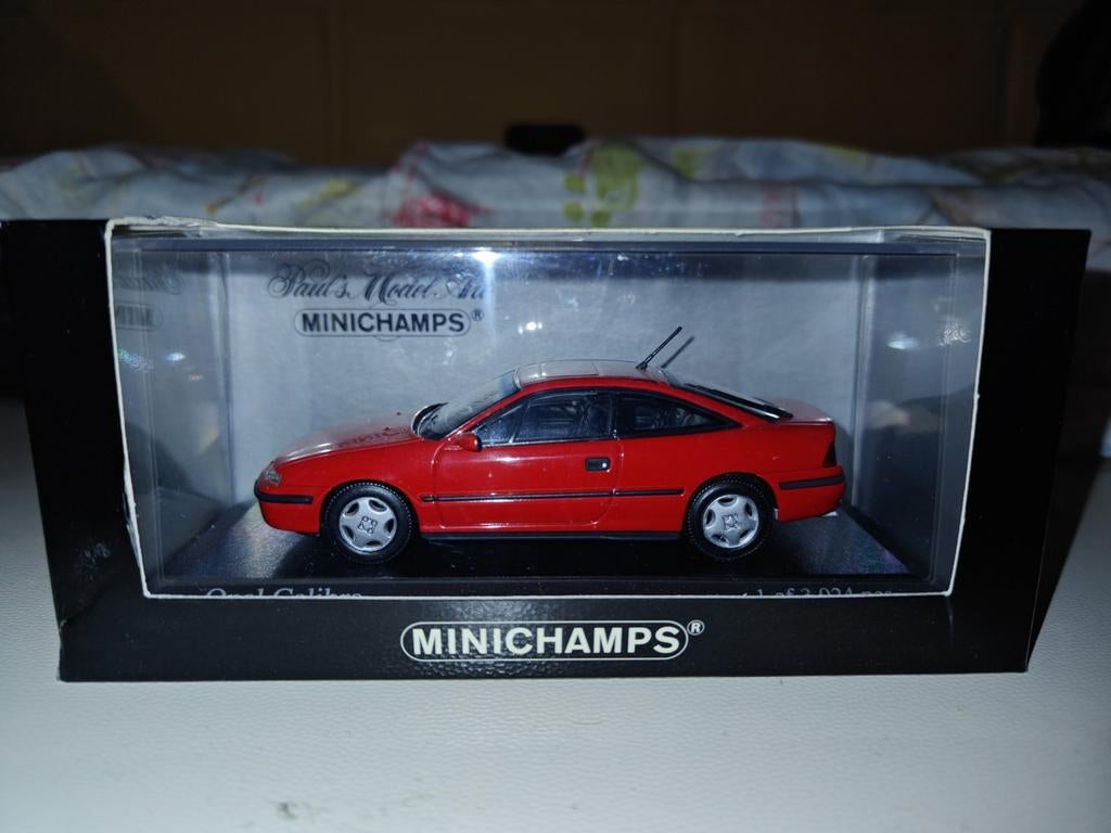 Minichamps Opel Calibra 1/43 rouge, Enlèvement ou Envoi, Neuf, MiniChamps