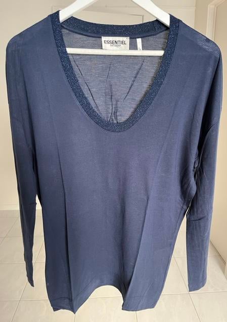 Truitje / t-shirt lange mouw Essentiel, Taille 38/40 (M), Enlèvement ou Envoi, Comme neuf, Essentiel Antwerp