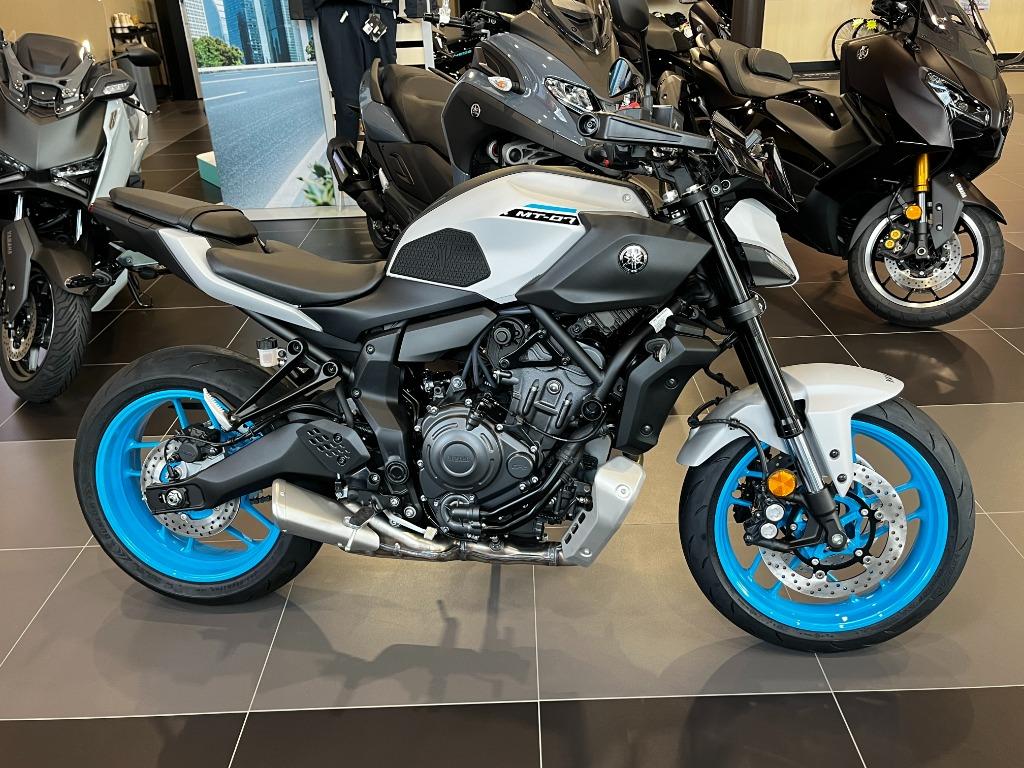 Yamaha MT07, Motos, Permis Moto A, Entreprise, Plus de 35 kW, 2 cylindres