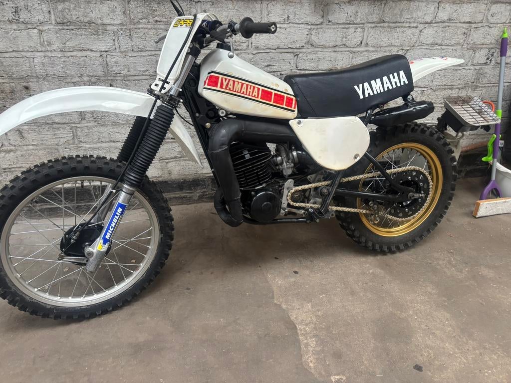 YAMAHA YZ 250 1977, Particulier