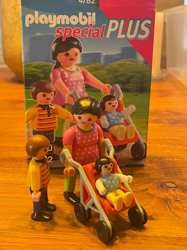 Playmobil 4782 special plus mama met kinderen, Ophalen of Verzenden, Zo goed als nieuw, Complete set