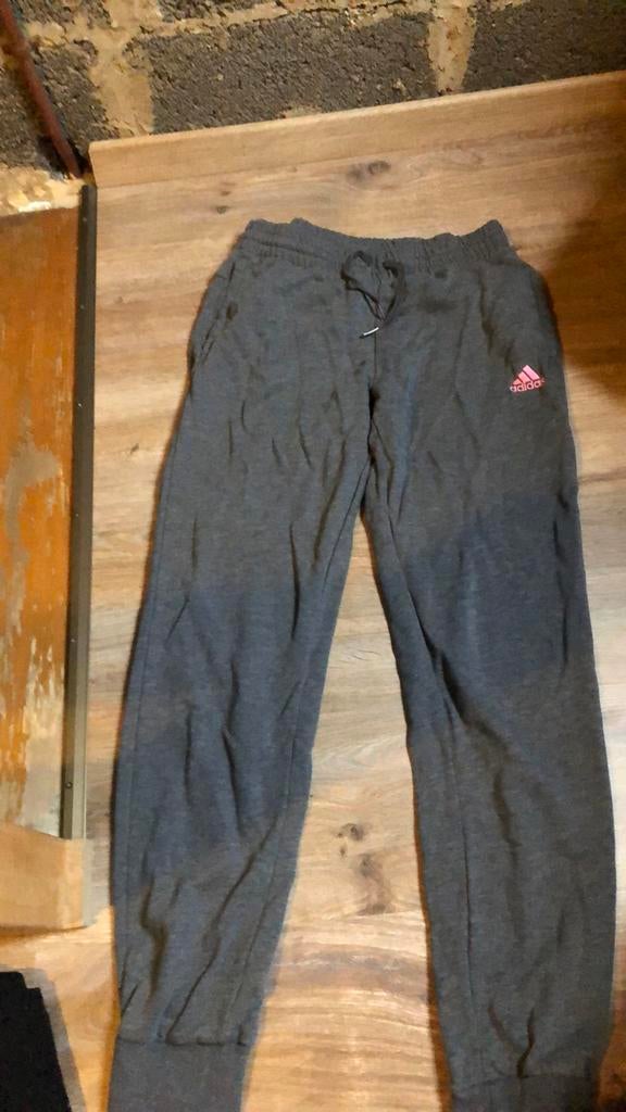 Adidas jogging, Enlèvement ou Envoi, Porté