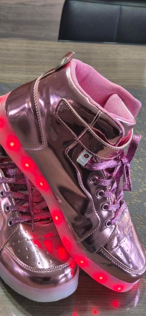Dames sportschoenen maat 44., Ophalen of Verzenden, Zo goed als nieuw