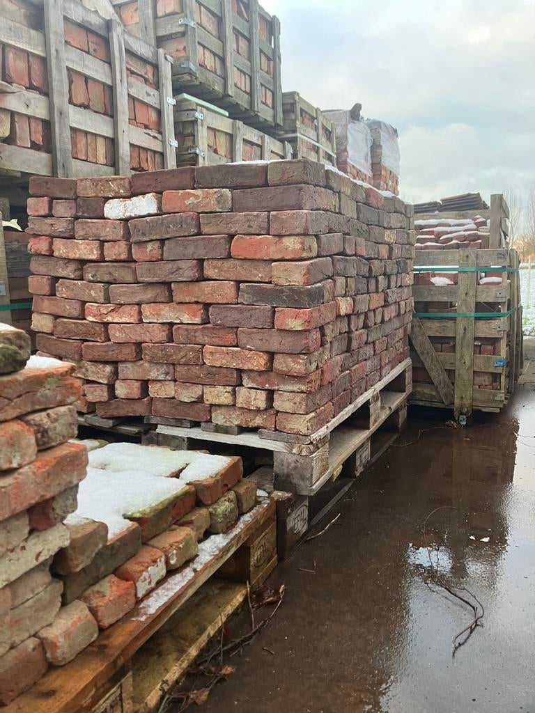 Oude paepesteen, Doe-het-zelf en Bouw, Metselstenen, Ophalen, Zo goed als nieuw