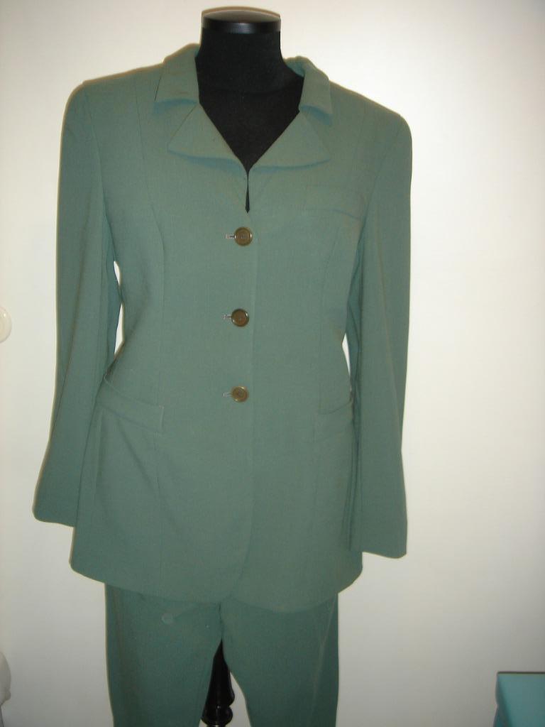 Armani tweedelig pak, Kleding | Dames, Jasjes, Kostuums en Pakken, Zo goed als nieuw, Kostuum of Pak, Maat 42/44 (L), Groen, Ophalen