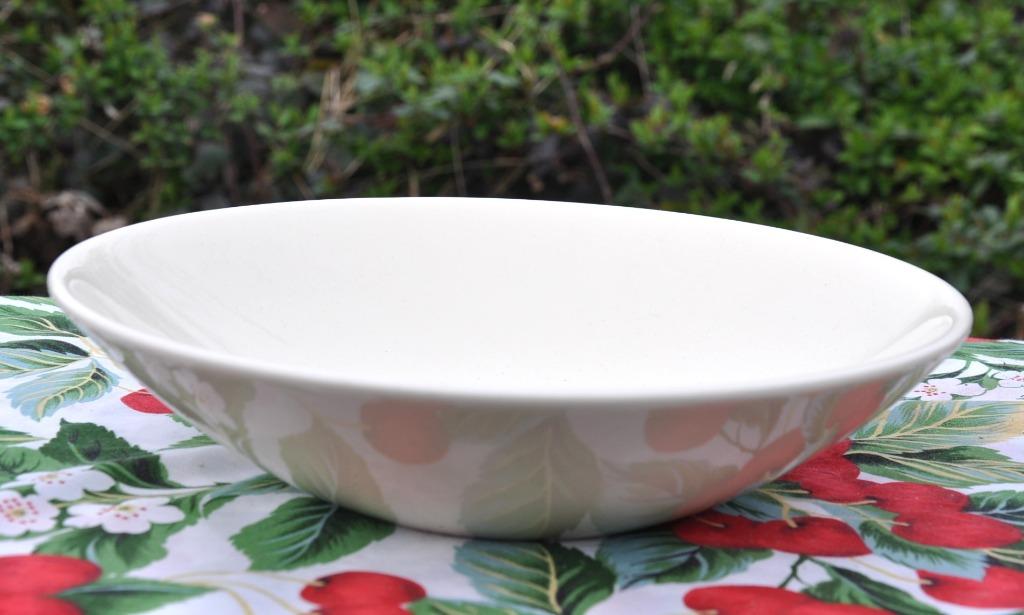ancien saladier en faience blanche, Enlèvement ou Envoi