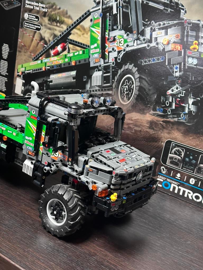 Lego 42129 Mercedes 4x4 Zetros Trail Truck, Enfants & Bébés, Jouets | Duplo & Lego, Comme neuf, Lego, Enlèvement