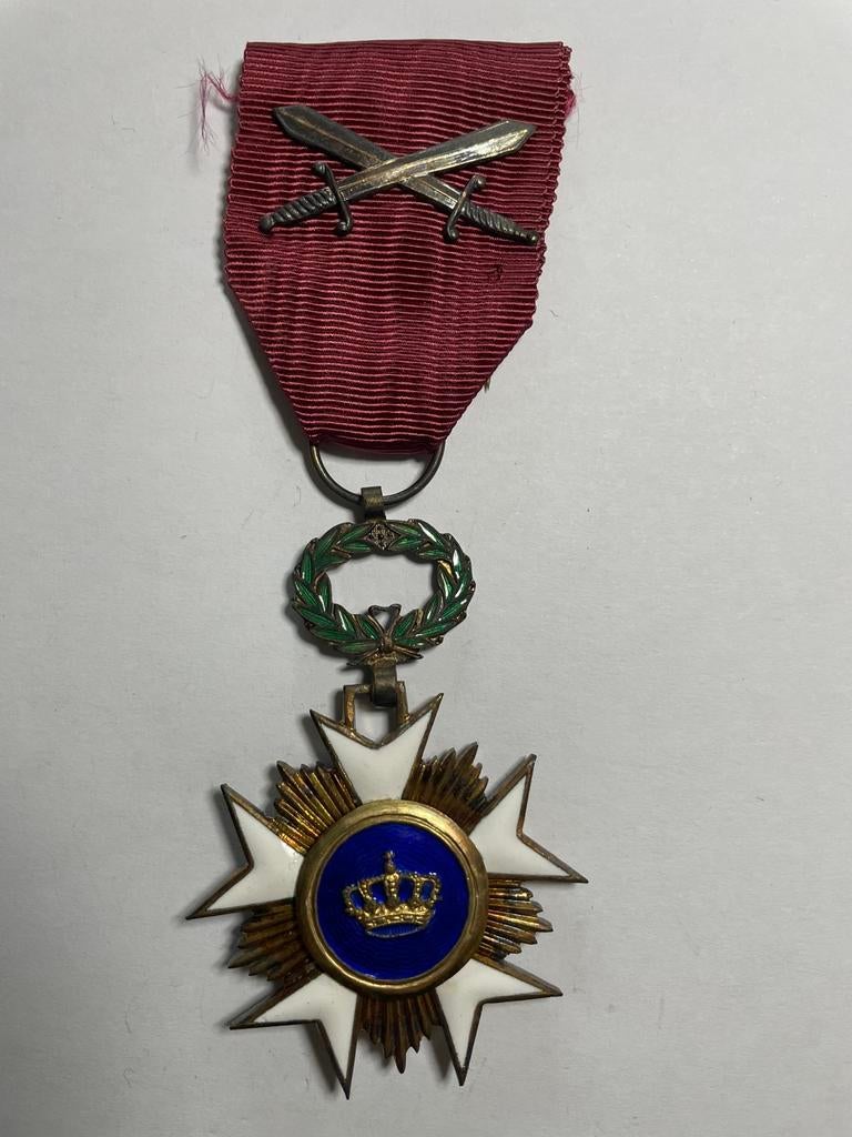 Lot 34 : Médaille, Enlèvement ou Envoi
