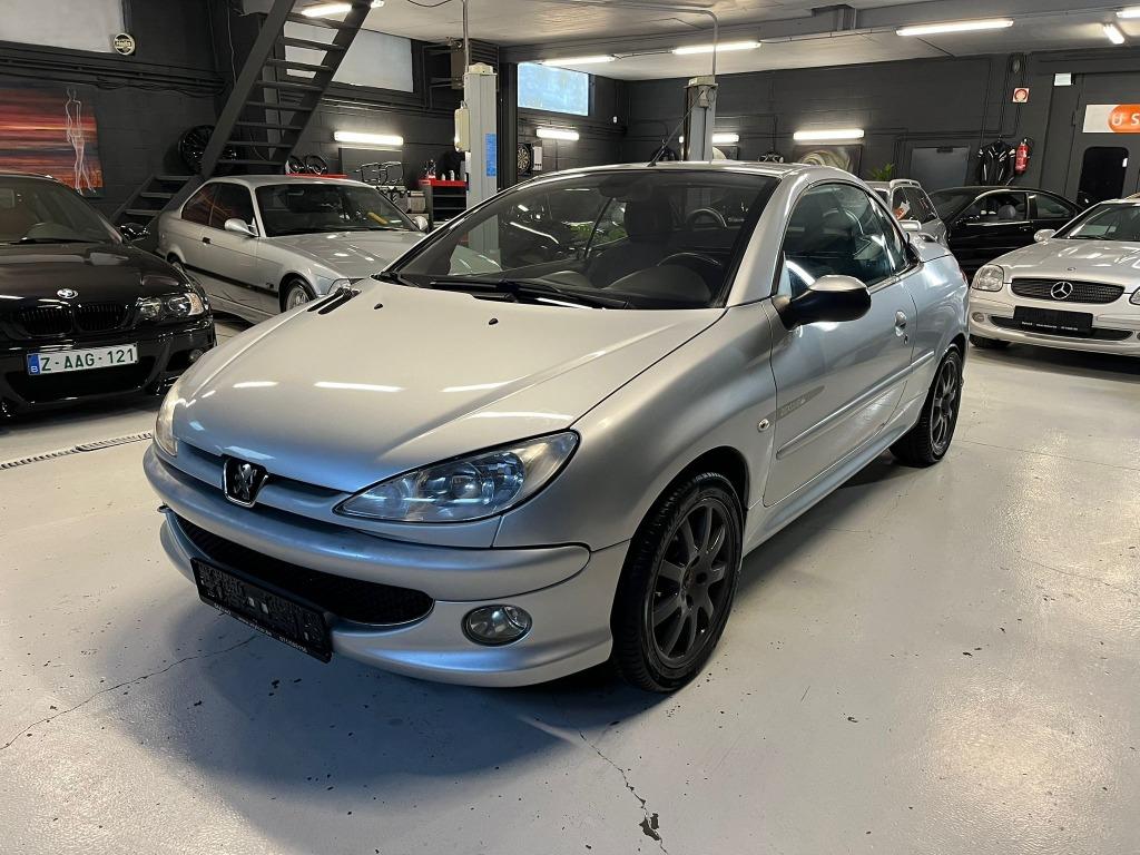 PEUGEOT 206 CC **CABRIOLET** 12MOIS DE GARANTIE, Auto's, Stof, Zwart, Cabriolet, Bedrijf