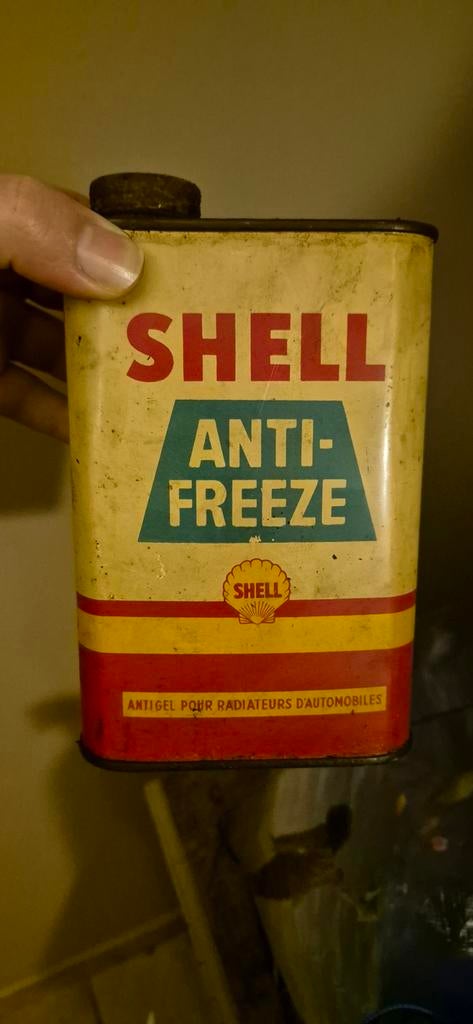 Lot bidons shell, Enlèvement
