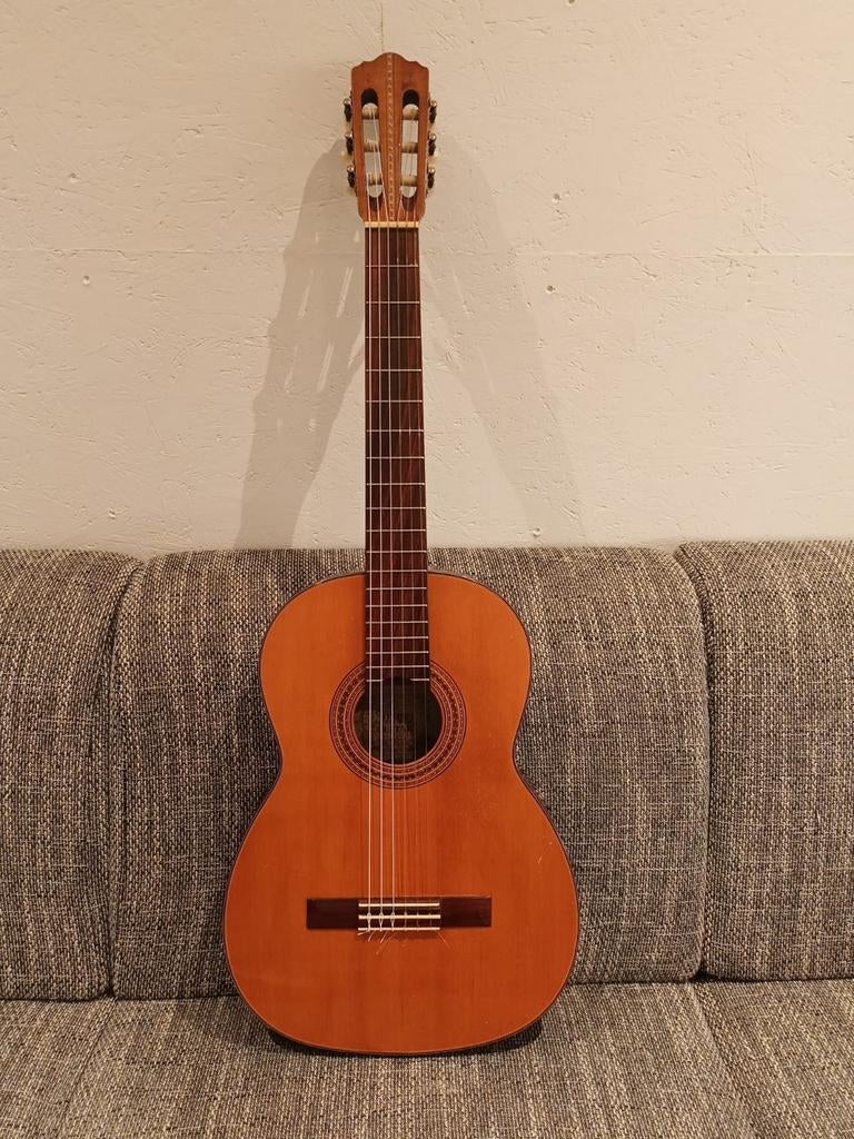Suzuki vintage classical model 1664, Muziek en Instrumenten, Ophalen, Gebruikt, Klassieke of Spaanse gitaar