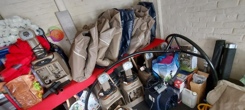 jacuzzi intex, Jardin & Terrasse, Bains à remous et Spas, Enlèvement, Utilisé, Tapis de sol, Gonflable