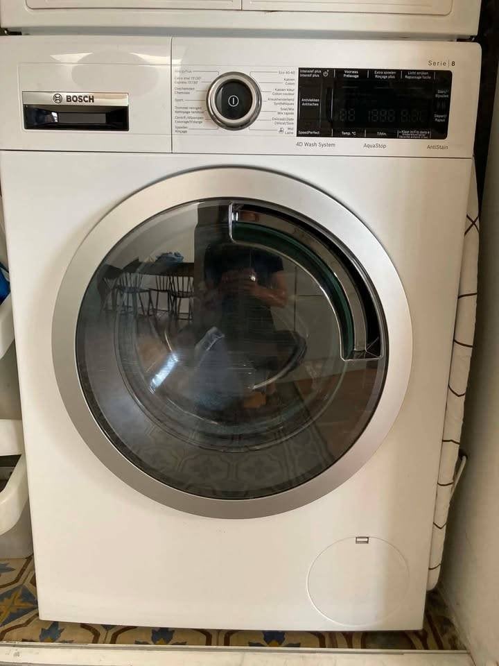 Machine à laver, 6 à 8 kg, 85 à 90 cm, 1600 tours ou plus, Comme neuf