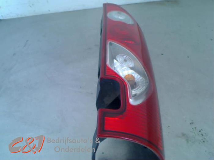 Achterlicht links van een Renault Kangoo, Gebruikt, -, Renault, -