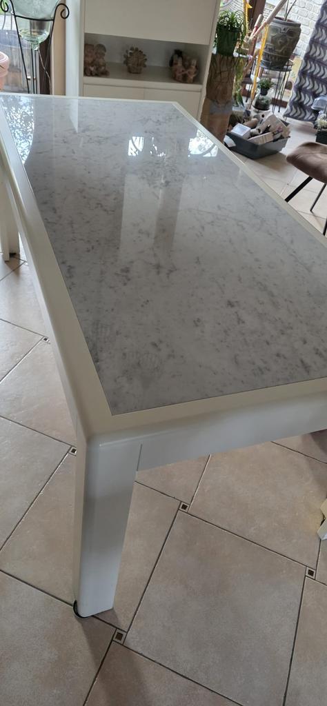 Tafel, 150 à 200 cm, Cinq personnes ou plus, Enlèvement, Utilisé