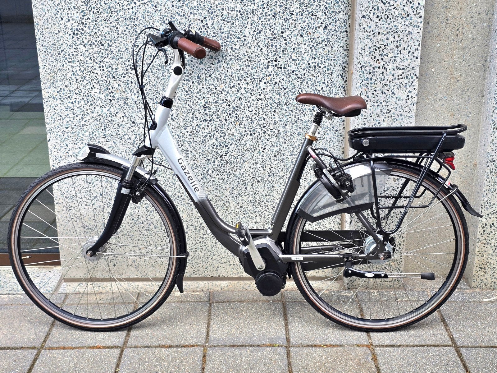 Vélo électrique Gazelle à moteur central, Enlèvement, Gazelle