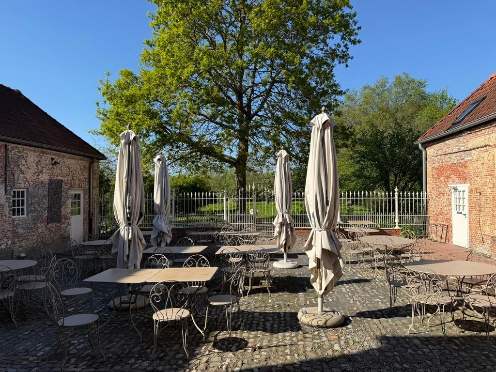 Horeca terras, Ophalen