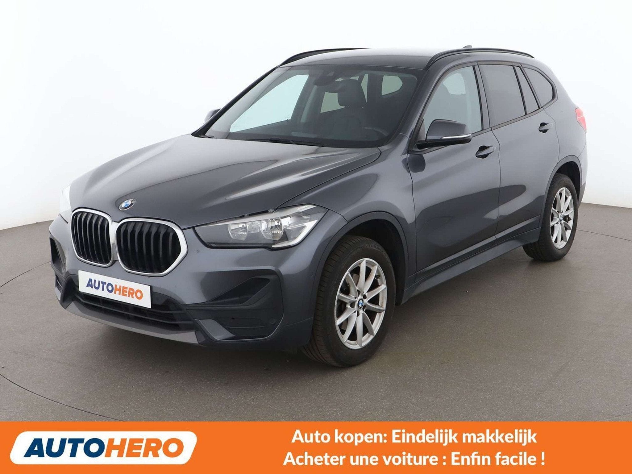 BMW X1 sDrive 16d Lounge (bj 2022, semi-automaat), Gebruikt, 116 pk, Leder, 5 deurs