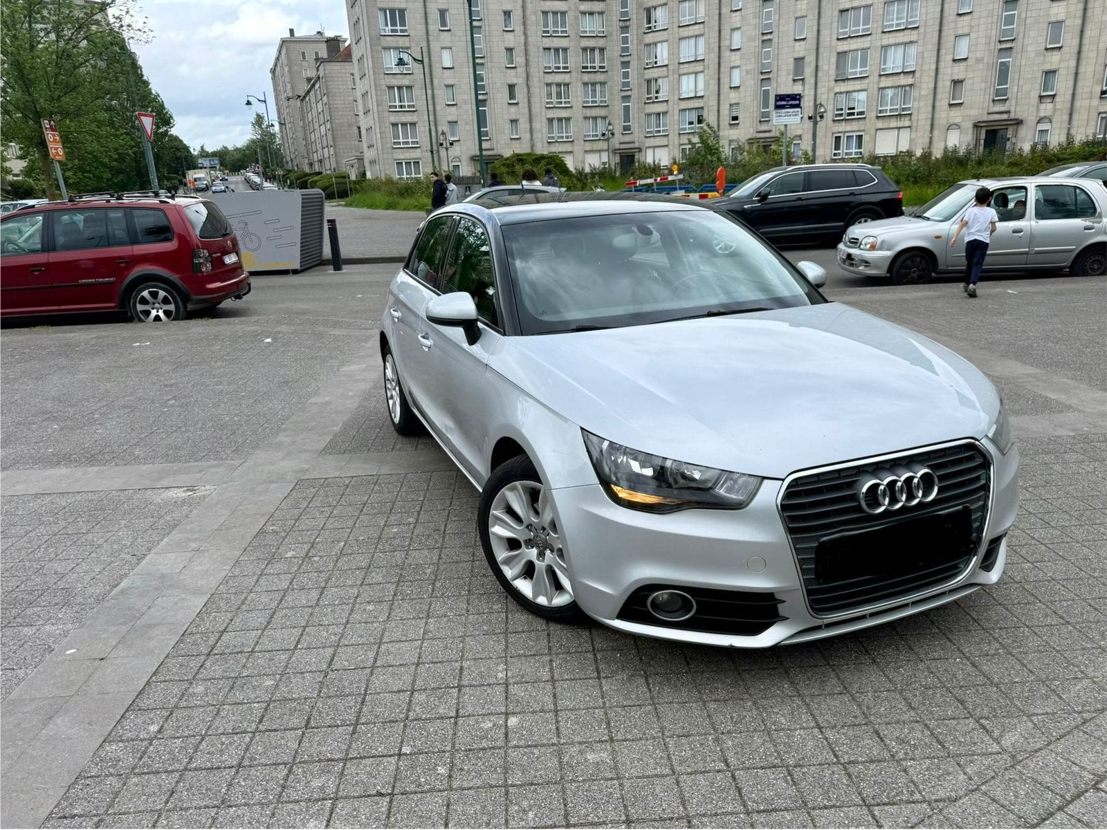 Audi a1 essence prêt à immatriculer !!!!!, Achat, A1, 14 cm³, Noir
