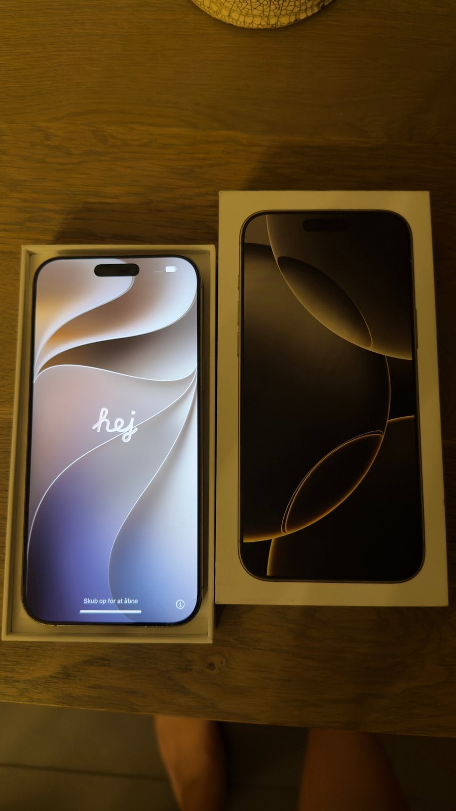 Iphone 16 pro max, Telecommunicatie, Ophalen of Verzenden, Zo goed als nieuw, IPhone 16