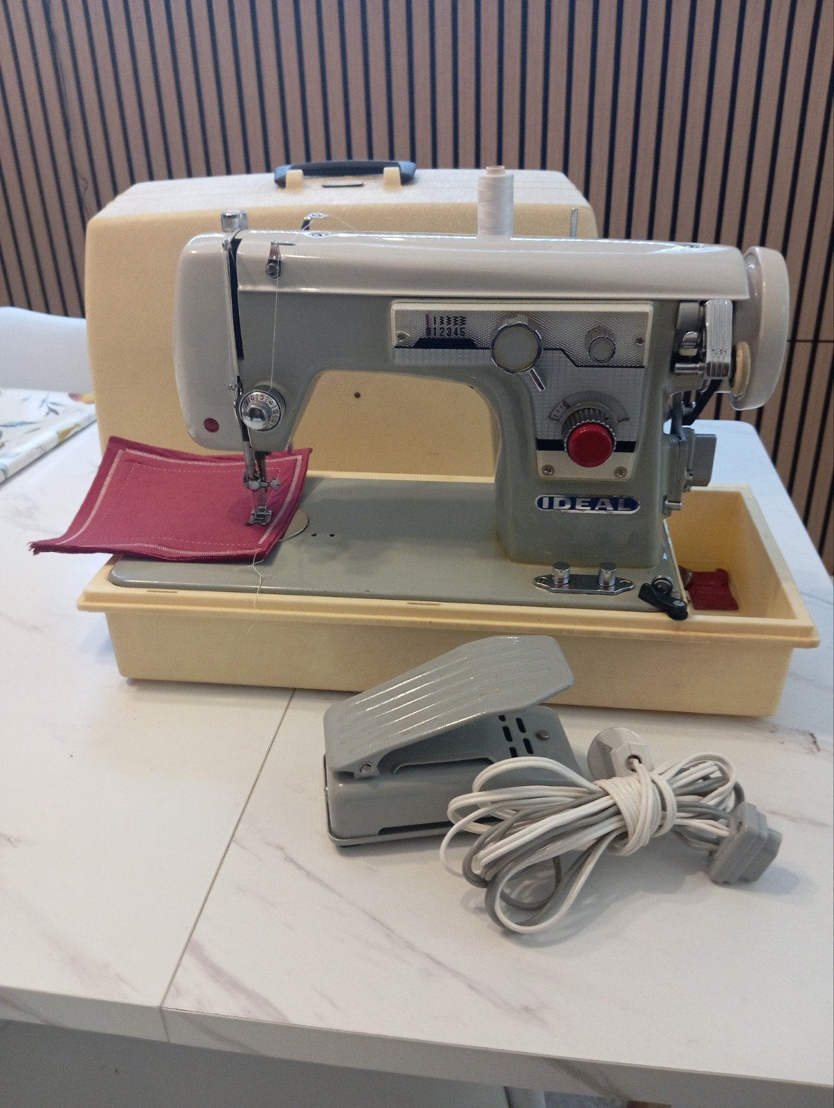naaimachine, Ophalen of Verzenden, Naaimachine