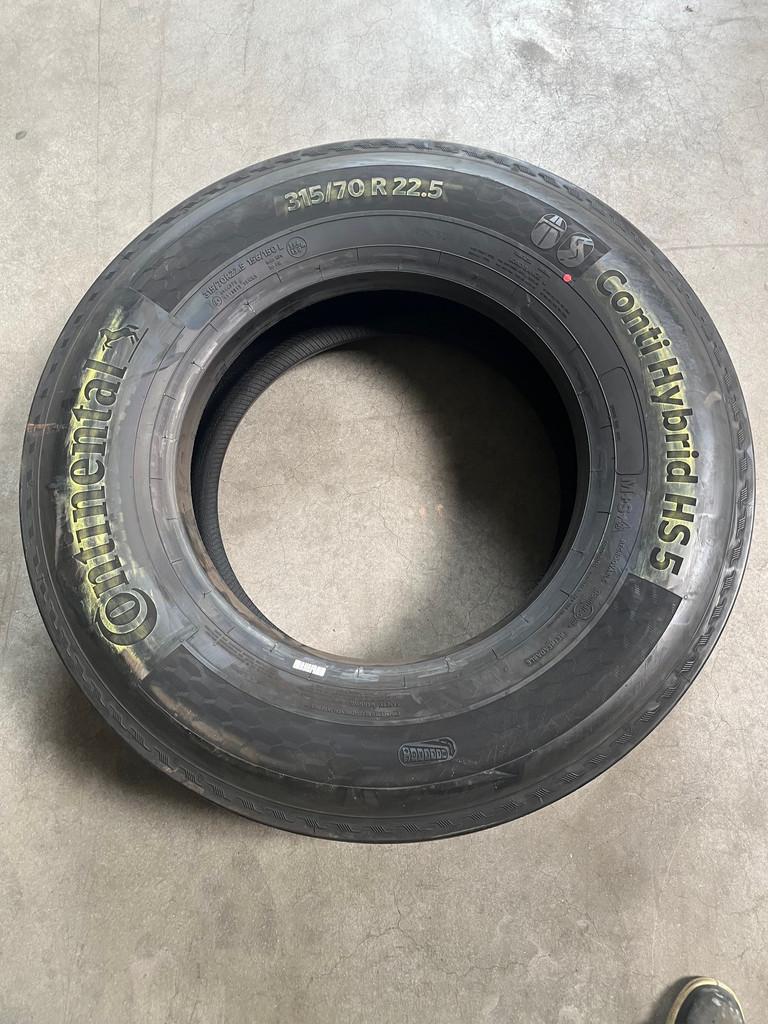 Band Continental 315/70R22,5, Auto-onderdelen, Gebruikt, Overige merken, Overige Auto-onderdelen