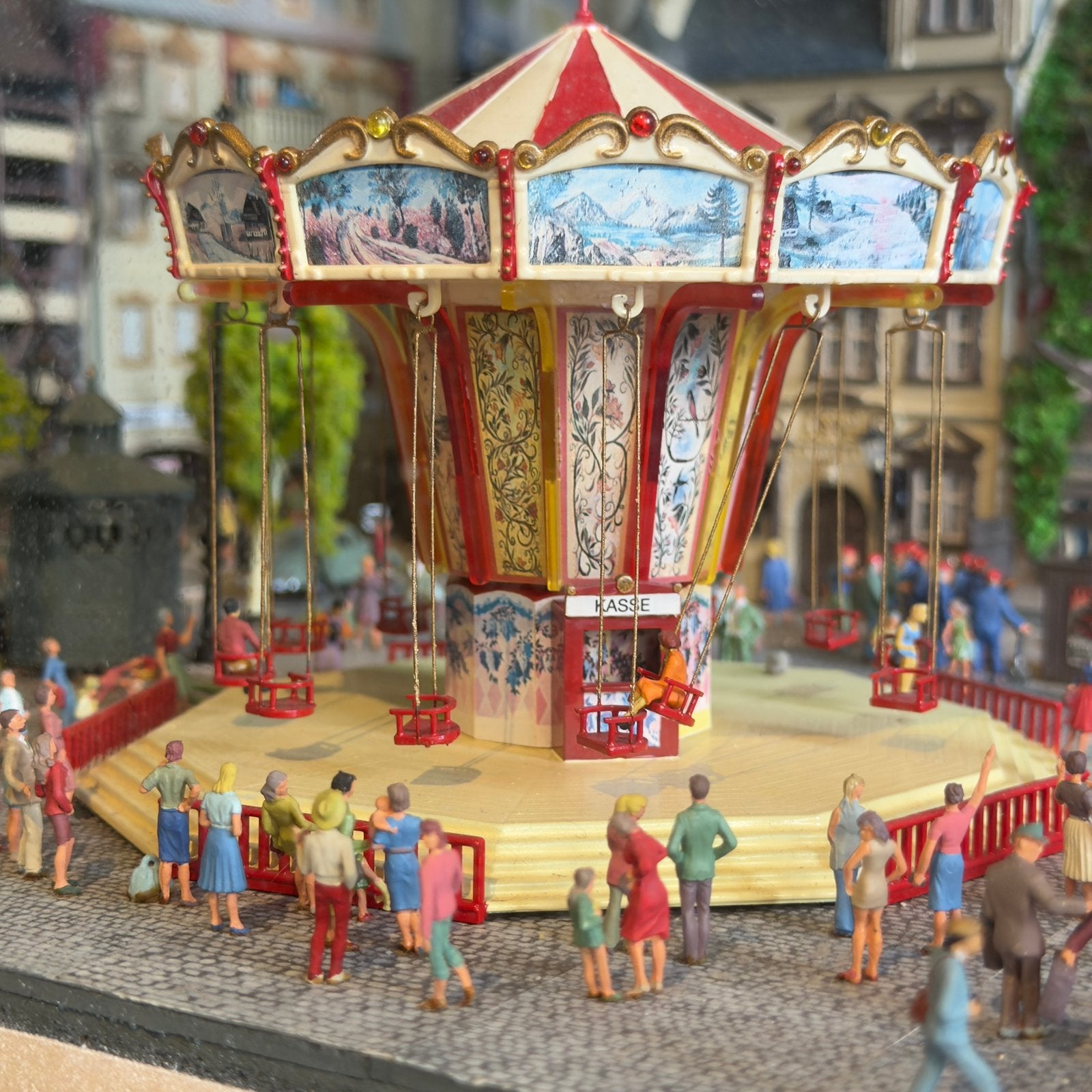 Maquette kermis duitse markt, Ophalen, Gebruikt, Gebouwen, Meerkleurig