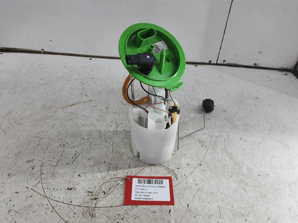 BRANDSTOFPOMP Volkswagen Golf VIII (CD1) (5Q0919051BE), Auto-onderdelen, Gebruikt, Volkswagen, Volkswagen AG, Kundenbetreuung@volkswagen.de
