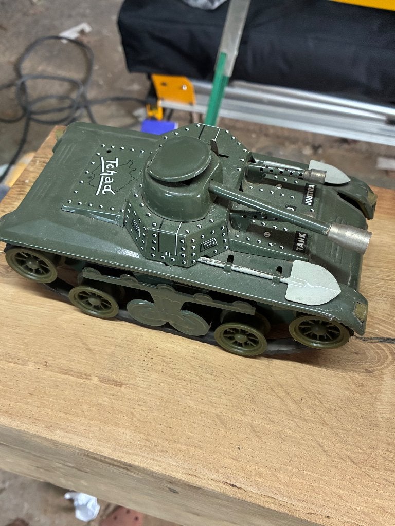 Joustra chad tank, Enlèvement ou Envoi