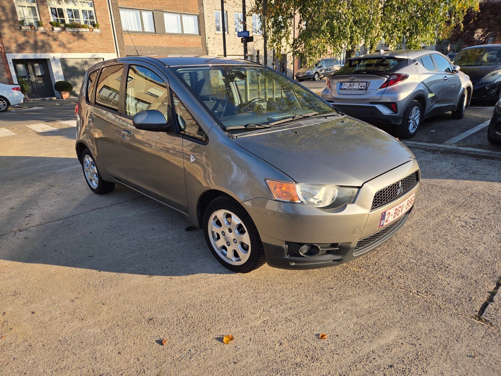 mitsubishi colt 1.3 ketting, airco, cruise control, Auto's, Voorwielaandrijving, Stof, Zwart, 4 cilinders