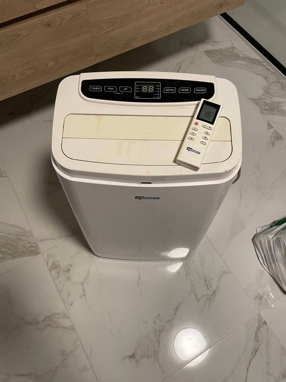 Mobiele airco 12.000btu, Ophalen, Zo goed als nieuw, Mobiele airco, Afstandsbediening