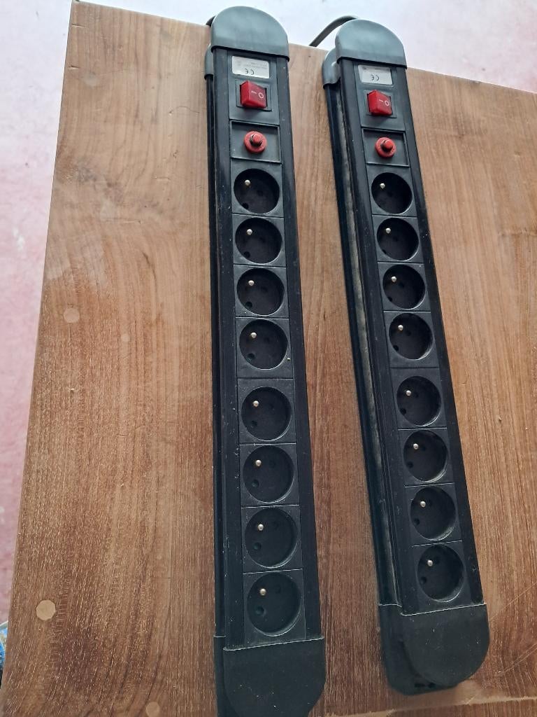 2 Stekkerdozen, Enlèvement, Utilisé, Interrupteur