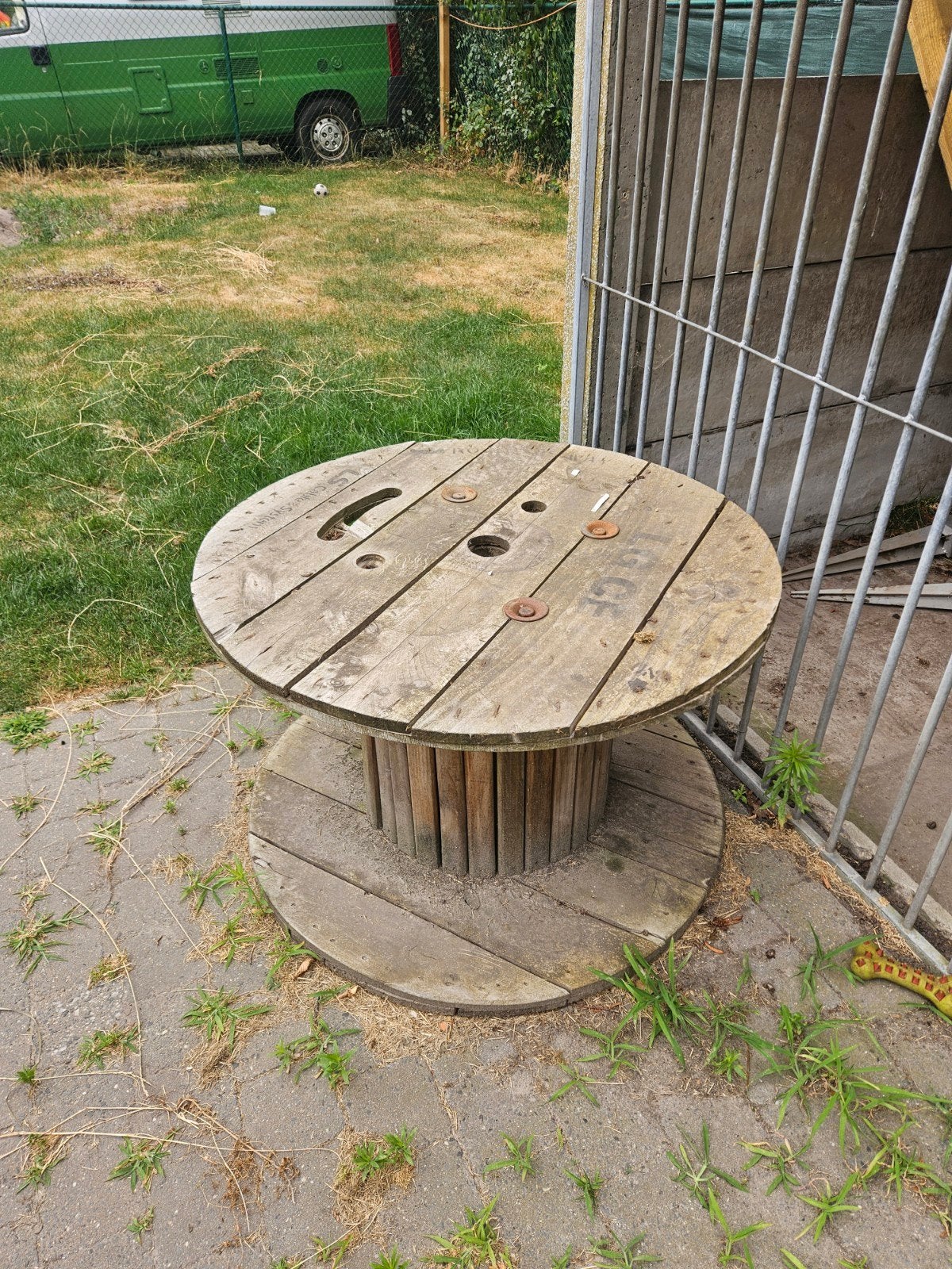 Bobijn, Ophalen