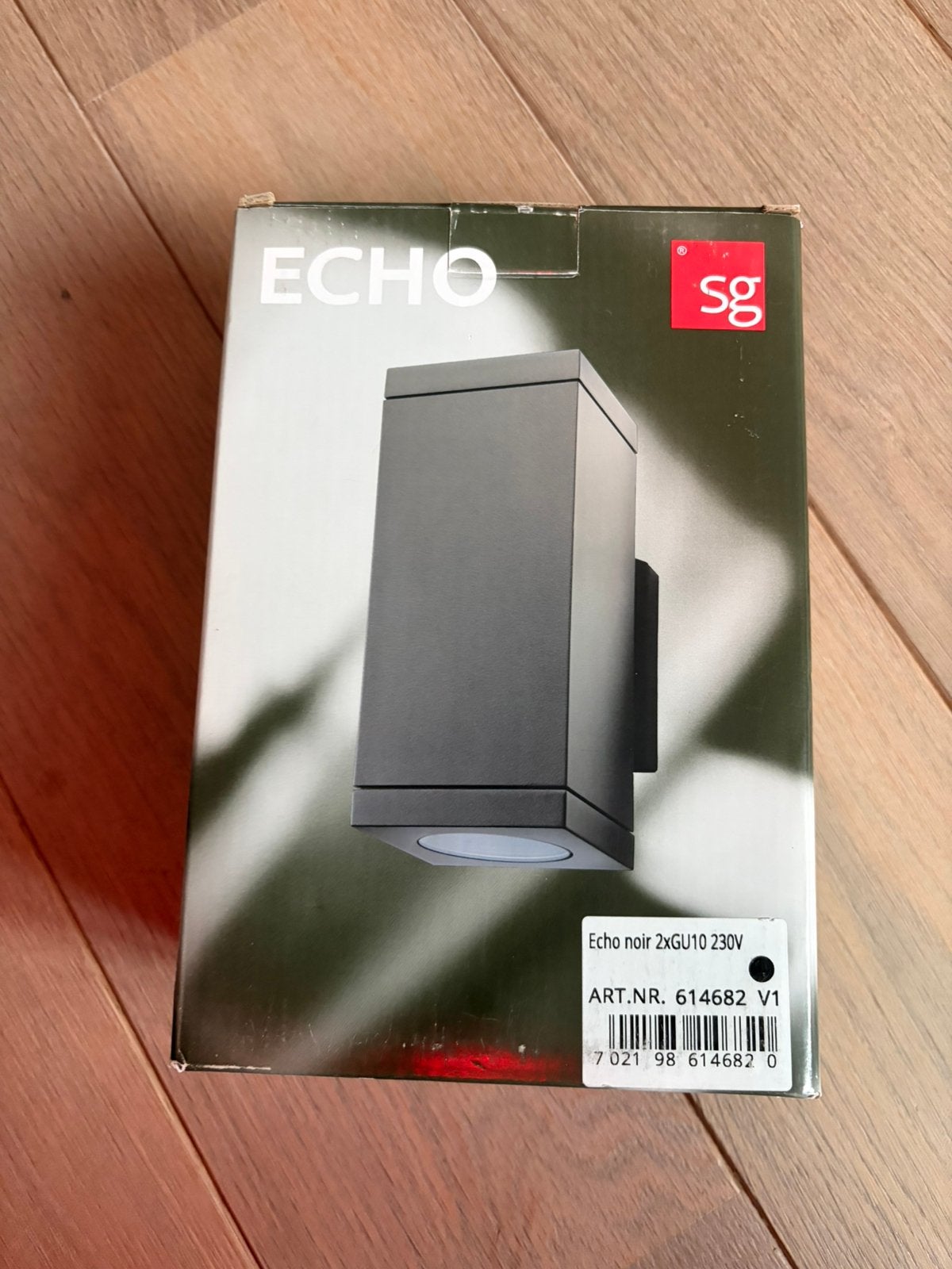 Buitenverlichting Echo zwart, Tuin en Terras, Wandlamp, Ophalen of Verzenden, Netvoeding, 50 tot 250 watt