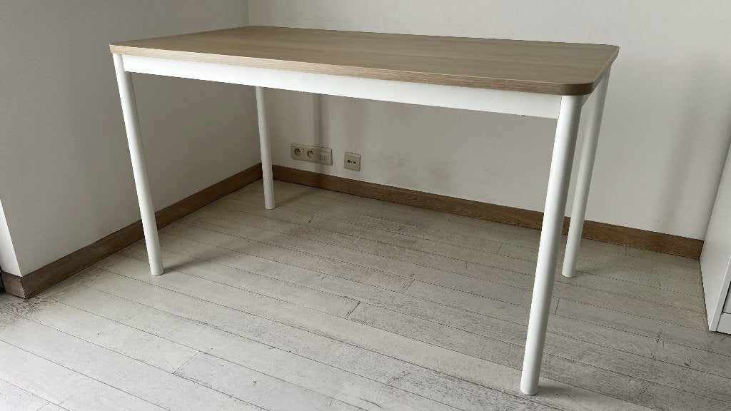 Table IKEA TOMMARYD – table repas / table d’appoint / bureau, 100 à 150 cm, Quatre personnes, Métal, Comme neuf
