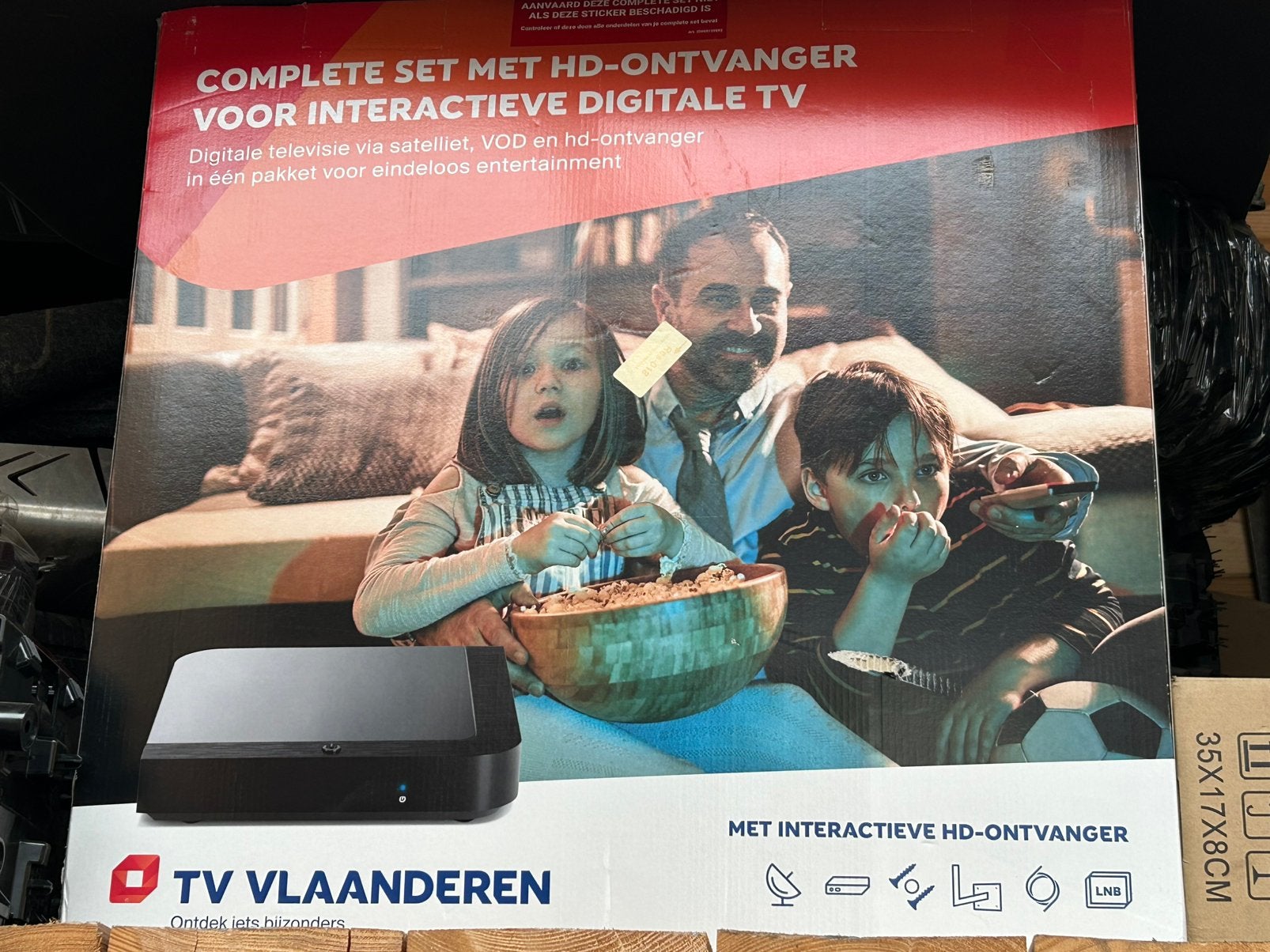 Schotelantenne set tv Vlaanderen, Informatique & Logiciels, Ordinateurs & Logiciels Autre, Enlèvement, Neuf