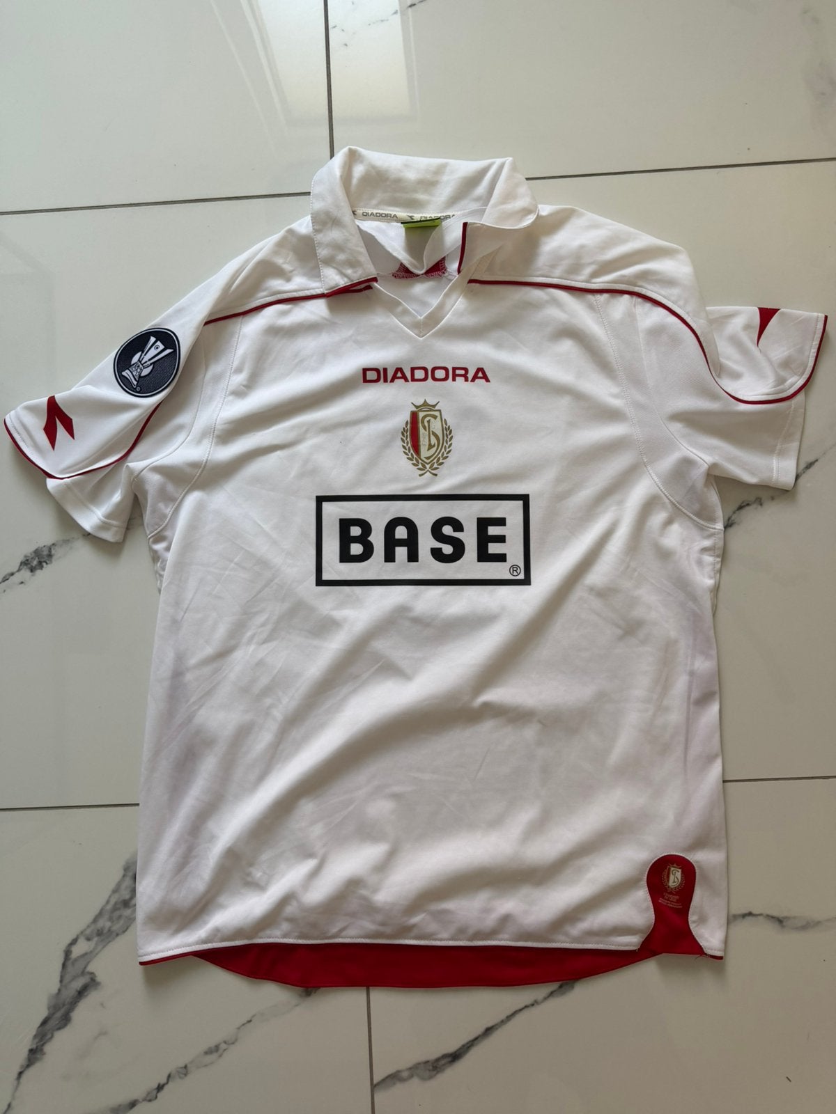 Standard luik onyewu, Enlèvement ou Envoi, Comme neuf