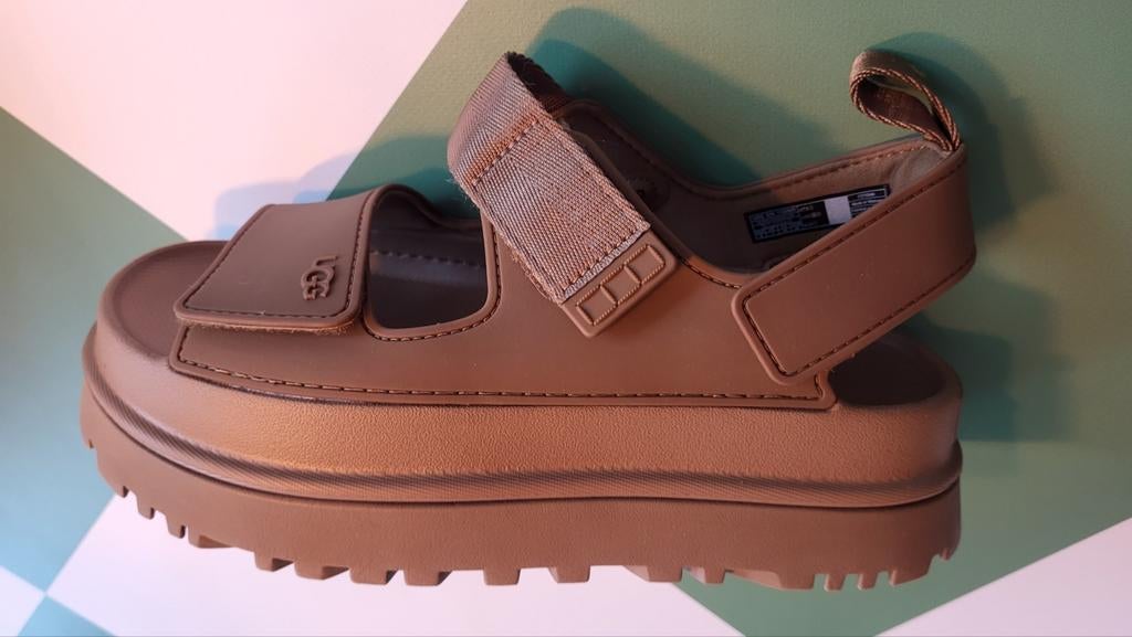 Nieuw in doos: UGG, W Goldenglow maat 40, Ophalen