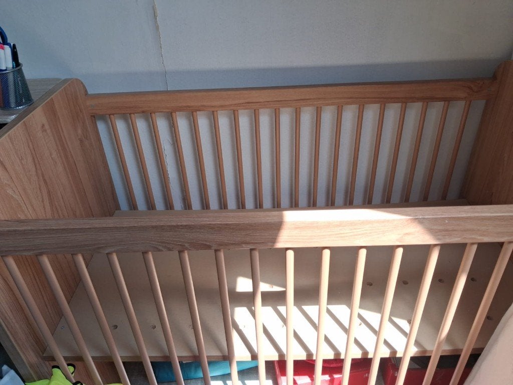 Babybed, Ophalen, Gebruikt, 140 tot 160 cm, 100 cm of meer