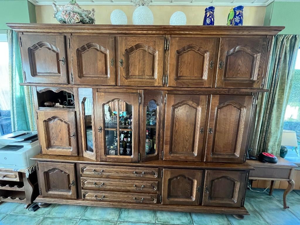 Bruine eiken wandkast, Huis en Inrichting, Ophalen, Met deur(en), 150 tot 200 cm, 200 tot 250 cm