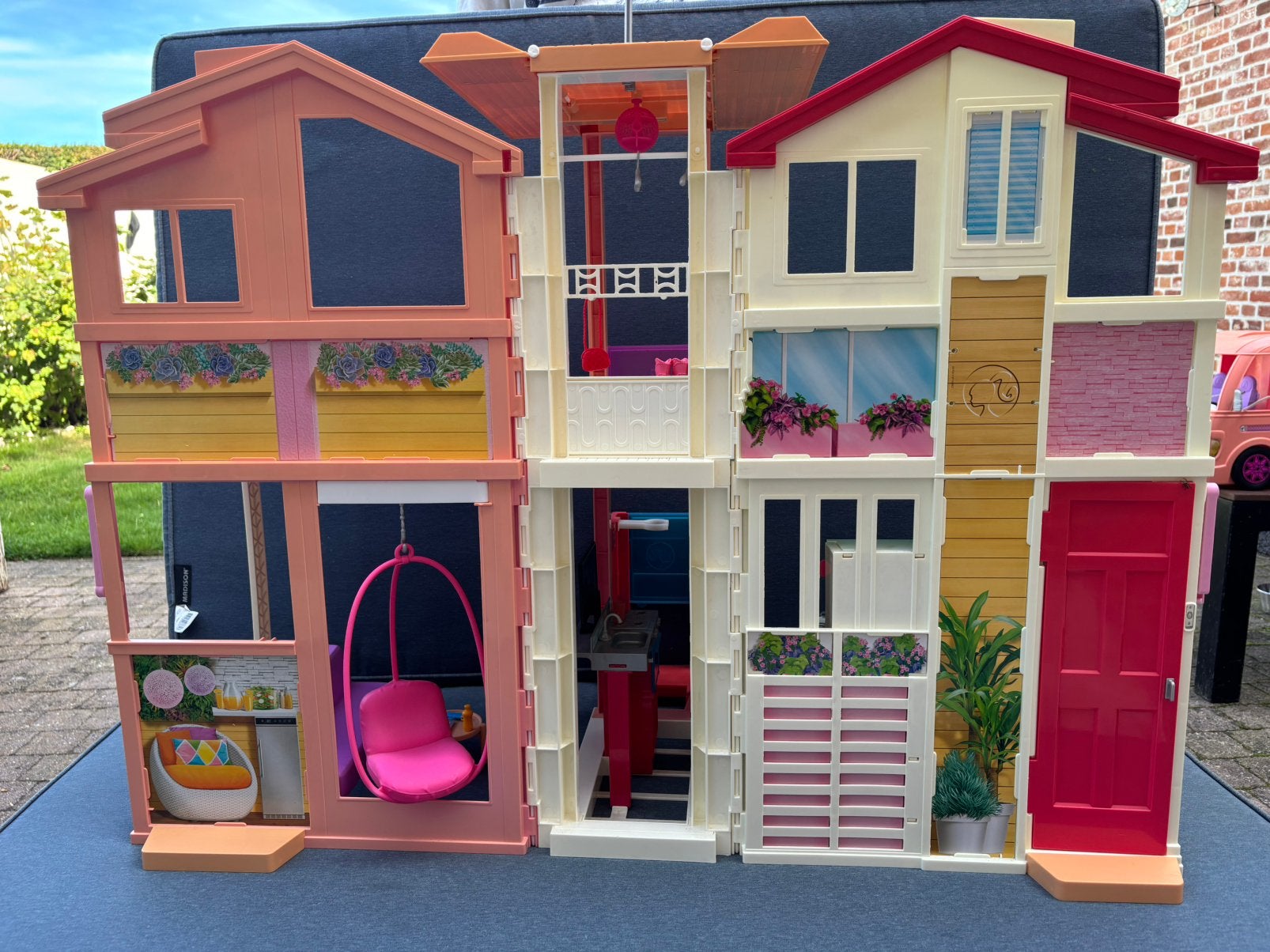 Barbie Luxe poppenhuis, Enfants & Bébés, Jouets | Maisons de poupées, Enlèvement, Utilisé, Maison de poupées