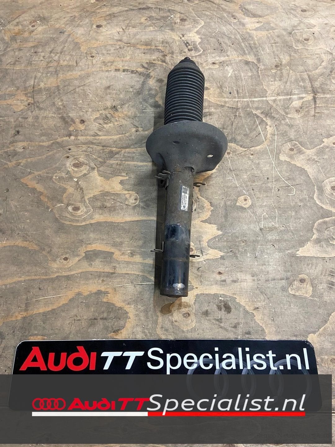 Veerpoot gebruikt rechts Audi TT MK1 1998-2006 onderdeelnumm, -, Audi, Utilisé, -