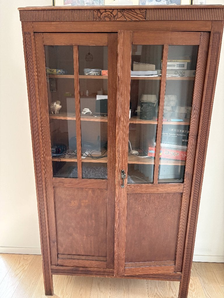 Vintage houten vitrinekast / boekenkast met glazen deuren, Huis en Inrichting, Kasten | Vitrinekasten, Ophalen, 100 tot 150 cm
