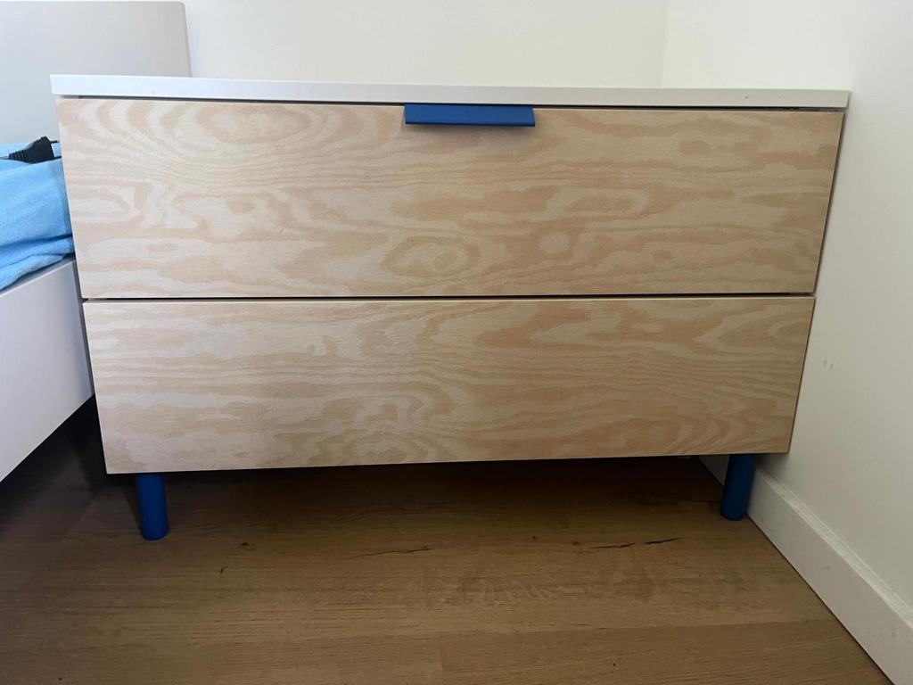 Mooie Platsa kast, Enlèvement, Comme neuf